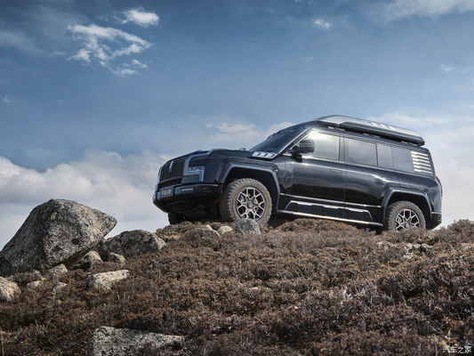 Pre-VENTA 2024 Salón del Automóvil de Beijing BYD Yangwang U8 2024 Lujo Fuera de la carretera Vehículo 1197hp 4Motor 4wd Carro eléctrico Byd U8 Híbrido