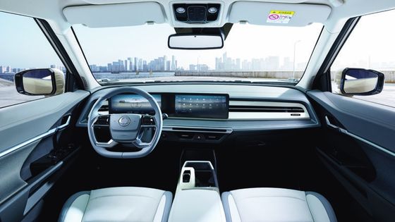 Más reciente vehículo eléctrico puro KGM Torres EVS 109mph Velocidad máxima 152kw 207PS Potencia máxima listo para ir Auto eléctrico puro