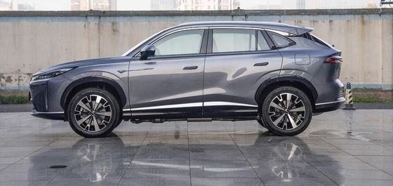 El más nuevo Saic Roewe D5X DMH PHEV 1.5 litros motor turbo y un solo motor eléctrico con 110kw/235N.m de potencia