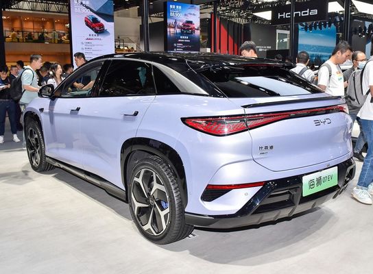 Nuevo vehículo eléctrico PURE BYD Sea lion 07 con BYD e-platform 3.0 EV arquitectura 210km/h velocidad máxima y 231P.s potencia del motor