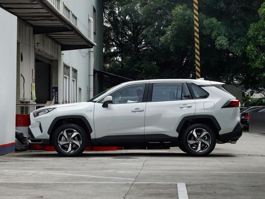 2024 Faw-Toyota RAV4 SUV híbrido eléctrico con alcance de 1100 km