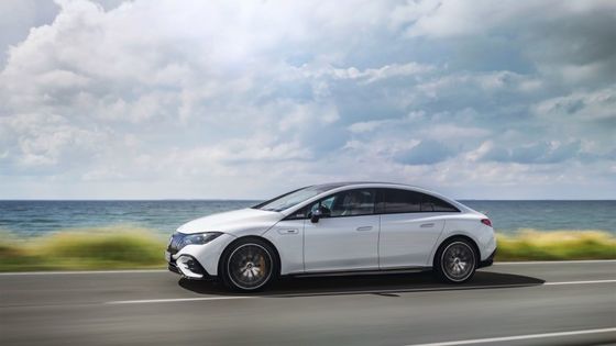 Vehículo eléctrico de gran autonomía Mercedes-Benz EQE AMG 53 4MATIC+ con potencia del motor de 460kw/625P.s 220km/h velocidad máxima