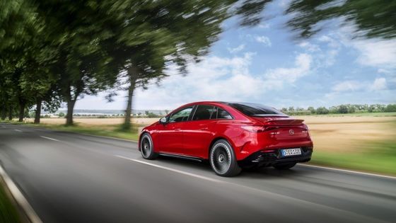 Venta caliente vehículo eléctrico Mercedes-Benz EQE AMG 43 4MATIC batería de 90.6kwh 450km de alcance con 350kw/476P.s de potencia del motor