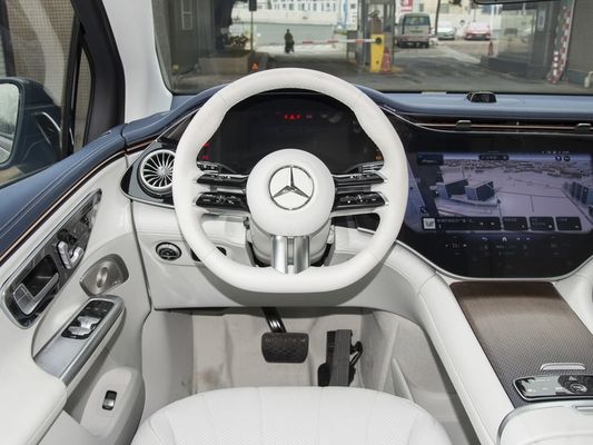 Nuevo SUV eléctrico de 609 km de largo alcance vehículo eléctrico Mercedes-Benz EQE 500 w350kw/408P.s potencia del motor 5.1s aceleración 0-100km/h