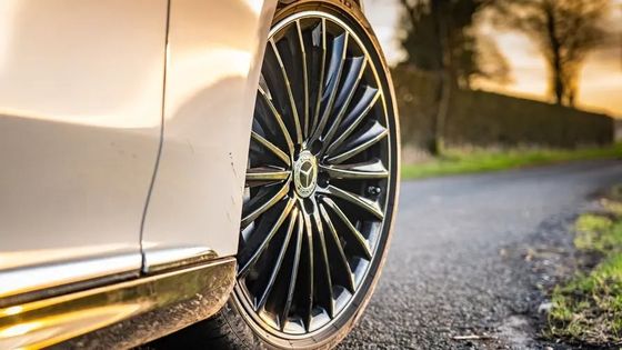 El vehículo eléctrico más atractivo Mercedes-Benz EQE 300 Limousine 525km rango 180kw/245P.s potencia w 210kmh velocidad máxima