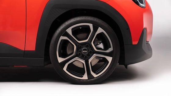 Todo nuevo todo eléctrico MINI Aceman SE 54.2kwh Batería con un potente 215hp & 330N.m Motor 7.1s Aceleración de 0-100km / h