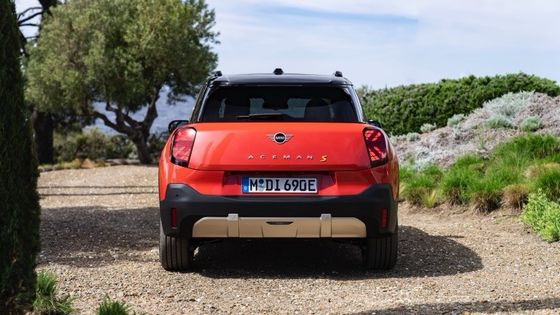 Todo nuevo todo eléctrico MINI Aceman SE 54.2kwh Batería con un potente 215hp & 330N.m Motor 7.1s Aceleración de 0-100km / h