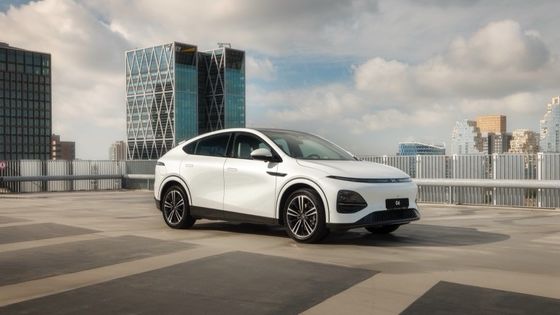 Xpeng G6 RWD Long Range Vehículo Eléctrico SUV EV Coche Eléctrico con una potencia de motor de 210kw de conducción RWD y alcance de 490km