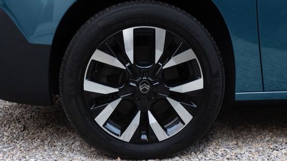 NUEVO CITROEN e-Berlingo Nuevo Vehículo Eléctrico 339km Alcance batería de 52kwh con 100kw ((136P.s) Potencia del motor y 132km/h velocidad máxima