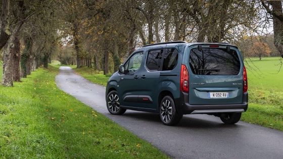 NUEVO CITROEN e-Berlingo Nuevo Vehículo Eléctrico 339km Alcance batería de 52kwh con 100kw ((136P.s) Potencia del motor y 132km/h velocidad máxima