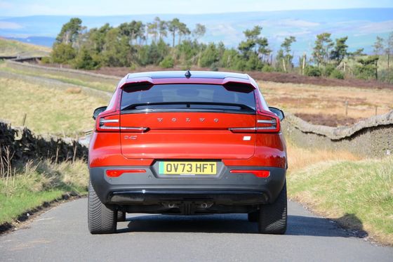 Todo el mundo EV Volvo EC40 Ultimate Twin Motor con WLTP 326Miles 4.7sec aceleración de 0-62mph 408 caballos de fuerza motor