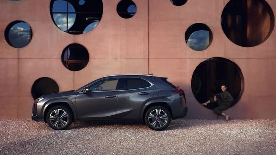 Lexus UX300e 2023 Revisión, todo eléctrico EV 440km Rango WLTP 7.5s 0-100km/h Aceleración con 150kw de potencia Carro eléctrico puro