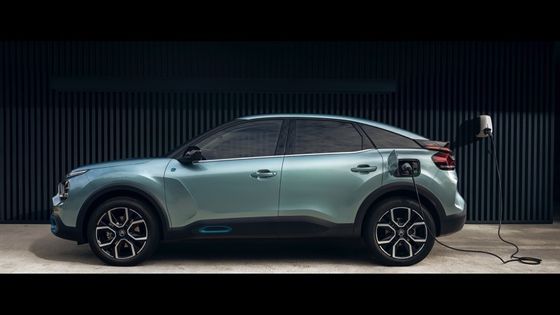 Conducción decente E-C4 de Citroën con 115kw (156ps) de potencia a 150km/h Velocidad máxima Batería de iones de litio 54kwh