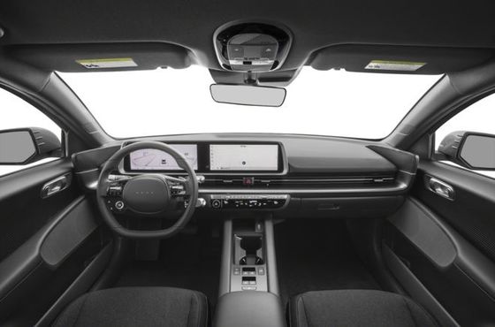 Vehículo eléctrico más eficiente en energía 2 Hyundai Ioniq 6 Vehículo eléctrico puro con alcance máximo de 361 millas Cubre 4,17 mi / kwh Largo alcance