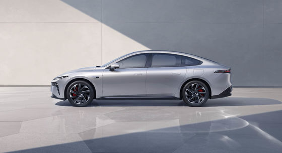 2024 potente Dongfeng Eπ 007 200Pro EREV 200km CLTC 160kw potencia del motor 310N.m Torque con 7.2s 0-100km/h aceleración