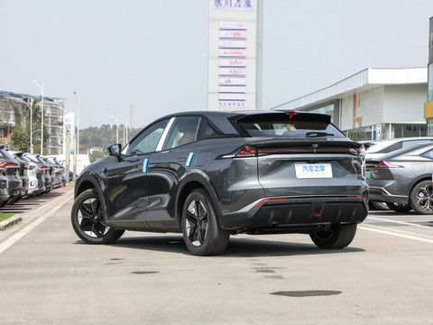 El nuevo sistema HUAWEI DEEPAL S07 2024 EREV con 121 km CLTC0.5h Tiempo de carga rápida 175kW Potencia máxima 320N.m Torque