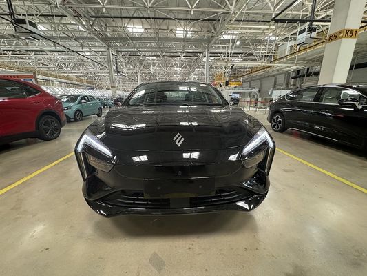 RHD 2024 JMEV Yi GSE Coches eléctricos con un alcance de 430 km y una potencia máxima de 118 kW