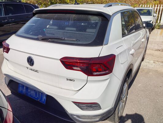 Volkswagen T-ROC 2023 280TSI DSG 2WD Time Edition usado con informes de pruebas de terceros.