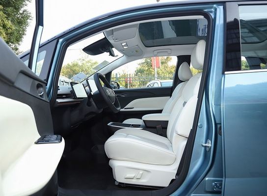 Dongfeng Venucia’S New EV: VX6 5door/Seats Family Pure Electric SUV CLTC520km 165km/H
