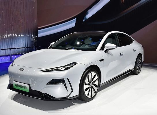 2024 New Energy Vehicles 7 Seats Pure Electric Geely Galaxy E8 New Ev Electric Cars