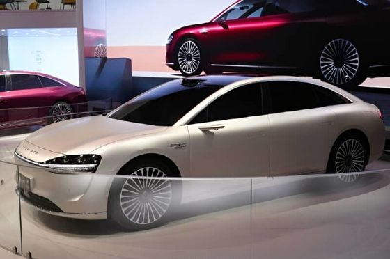 Presale Huawei & BAIC Stelato S9 Pure Electric Vehicle 4door/5seats Sedan 214km/h Top Speed 227kw Motorpower New Ev Car