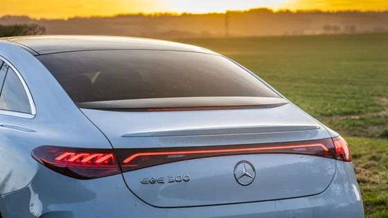 Most  compelling value  electric vehicle Mercedes-Benz EQE 300 Sedan 525kmrange 180kw/245P.s power w 210kmh top speed