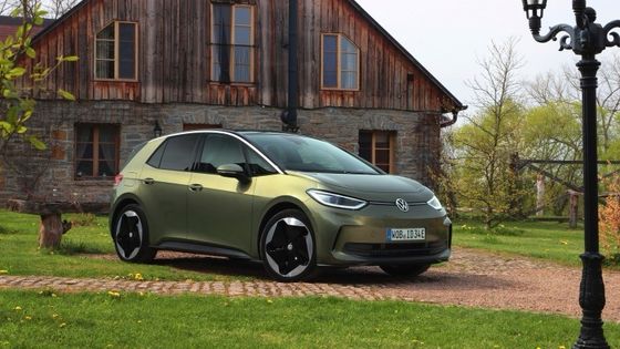 Classic and newest EV car Volkswagen ID 3 PRO WLTP 434km  RANGE 150kw(204P.s) Motorpower7.6sec Acceleration 0-100km/h
