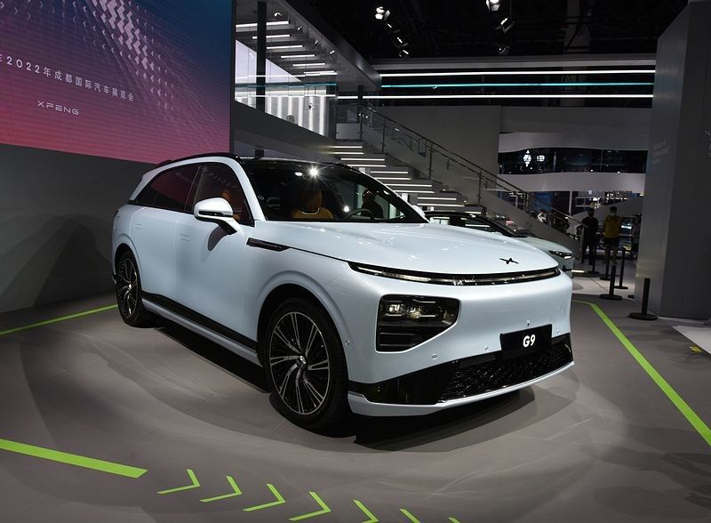 Gama eléctrica de gran tamaño de lujo 200km/H Max Speed de Xpeng G9 SUV 5 Seater los 702km