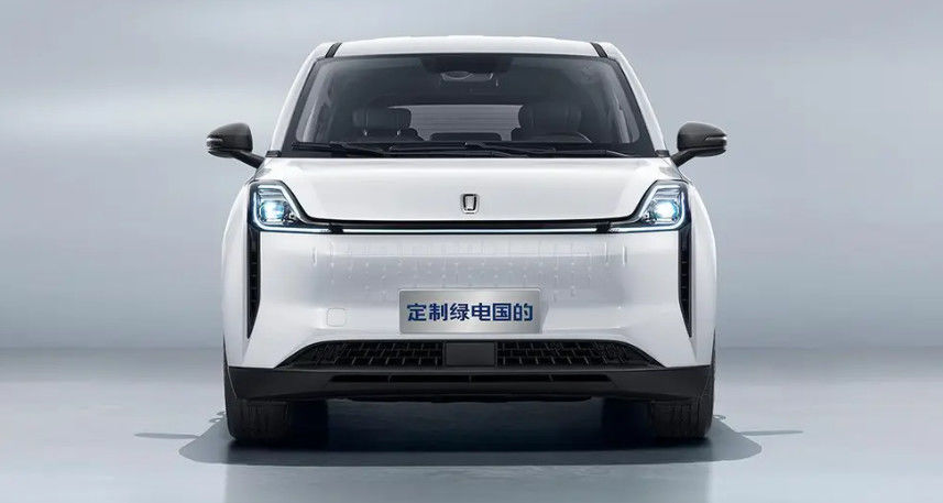 BESTUNE NAT 419KM Range Compacto MPV eléctrico puro para familia / taxi Velocidad máxima 140km / h