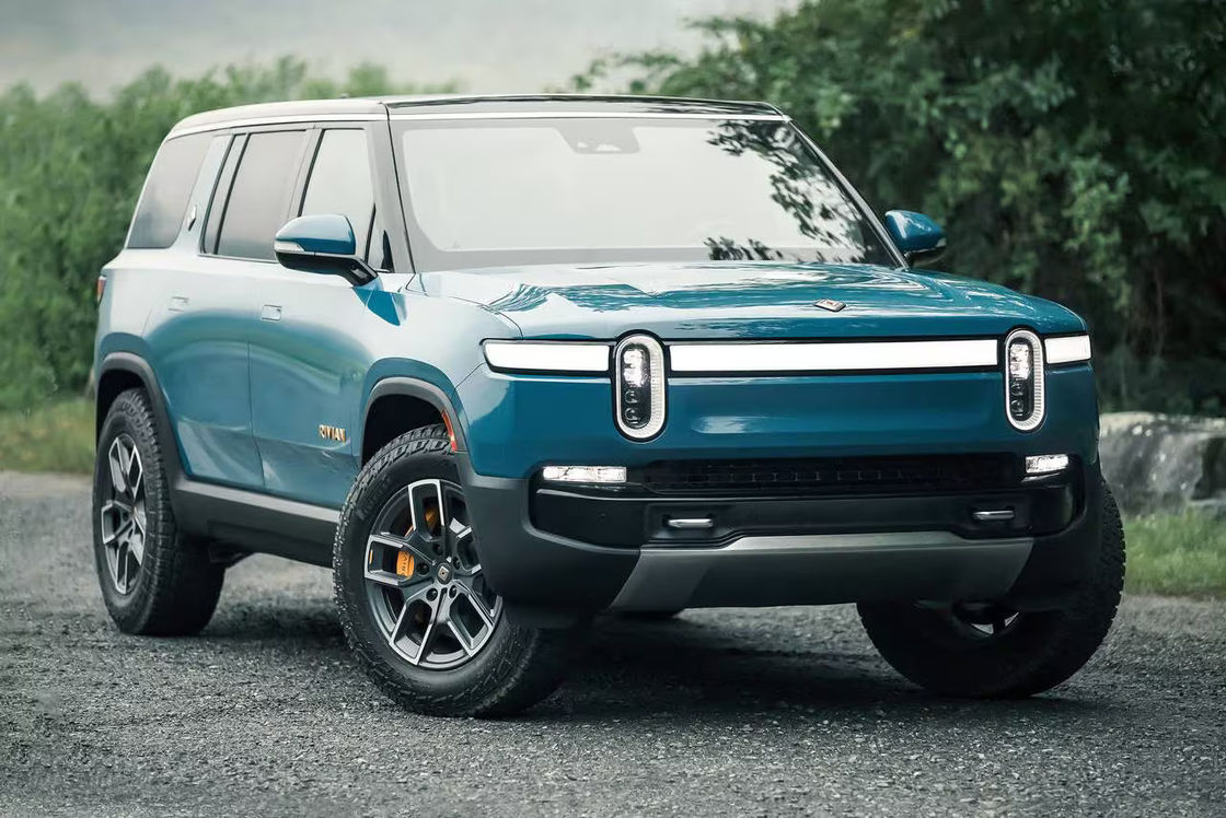 2023 RIVIAN R1S 800P.S Cuatro motores 660 km de alcance 7 asientos todo el SUV eléctrico