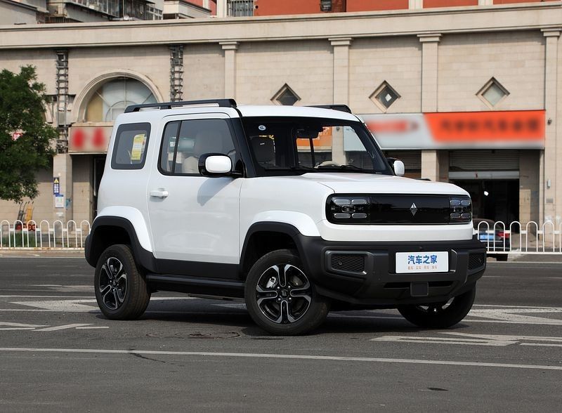2024 Box Cuadrado más nuevo EV CAR Baojun Yueye más pequeño más lindo EV "juguete" con un rango de 303 Km Vehículo eléctrico puro