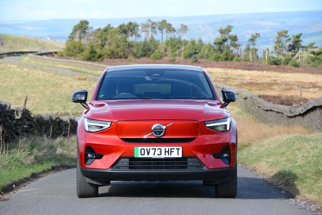 Todo el mundo EV Volvo EC40 Ultimate Twin Motor con WLTP 326Miles 4.7sec aceleración de 0-62mph 408 caballos de fuerza motor